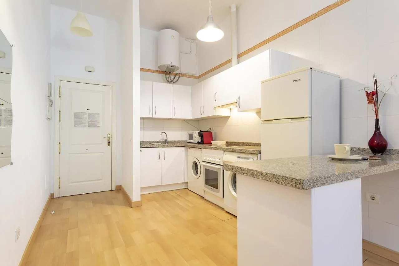 -Malagasunapts-Prime Location Historic Centre